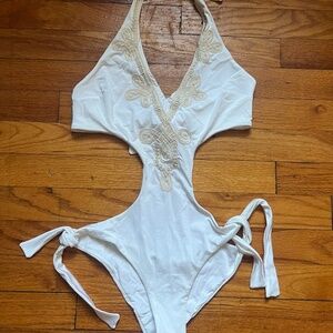 Gorgeous Besiya Boutique One Piece